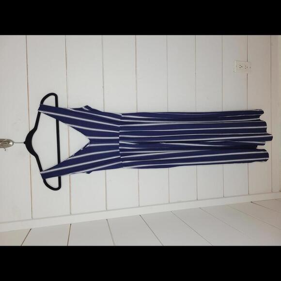 Candie's XS Blue & white striped jumper - Picture 3 of 6